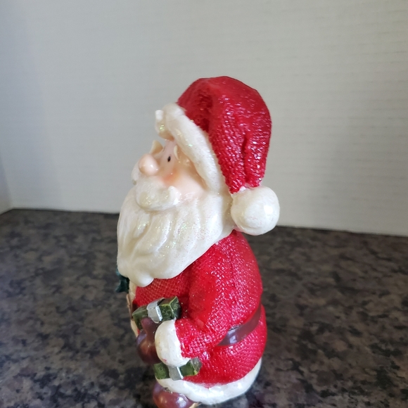 Santa Claus Bobble head Figurine. - Picture 5 of 8